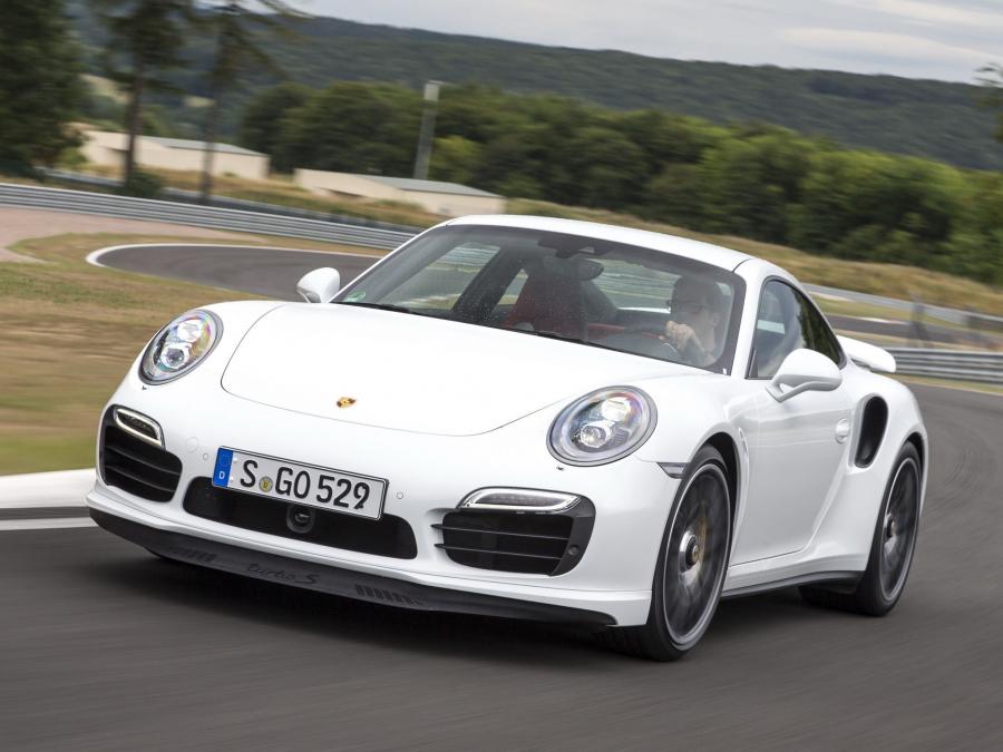  Porsche 911 Turbo S 2013 года  (фото 6 из 30)